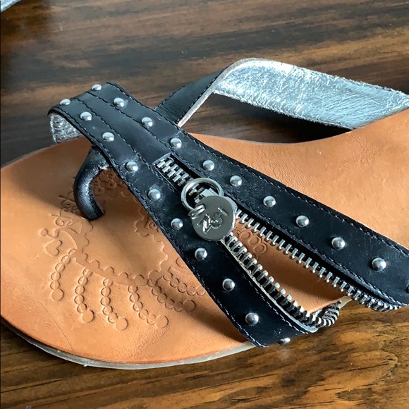 Ladies Zigi Girl Slide Sandals Never Worn - Picture 5 of 8